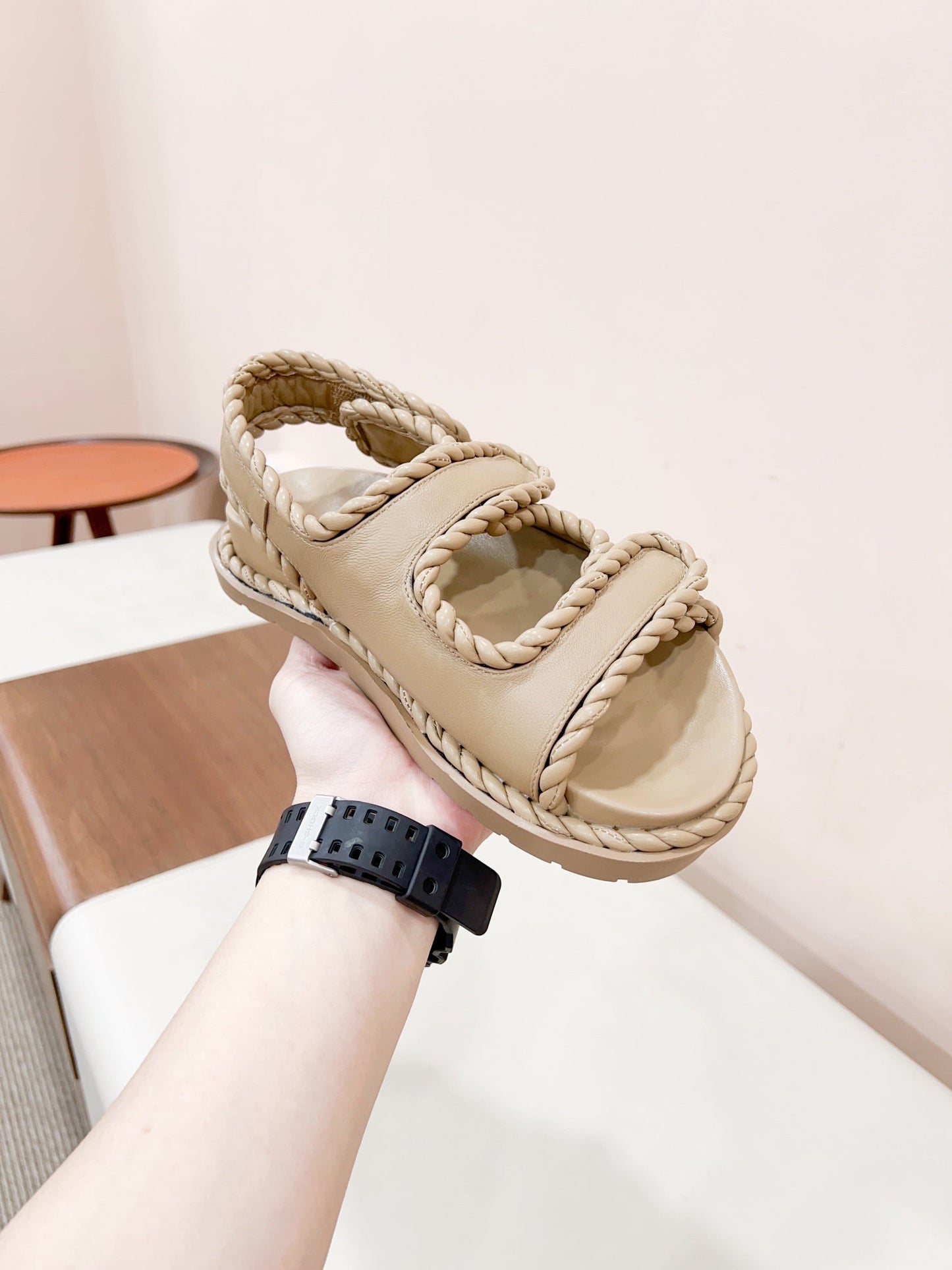 REFINED DAD SANDAL IN TUSCAN BEIGE LAMBSKIN - 35