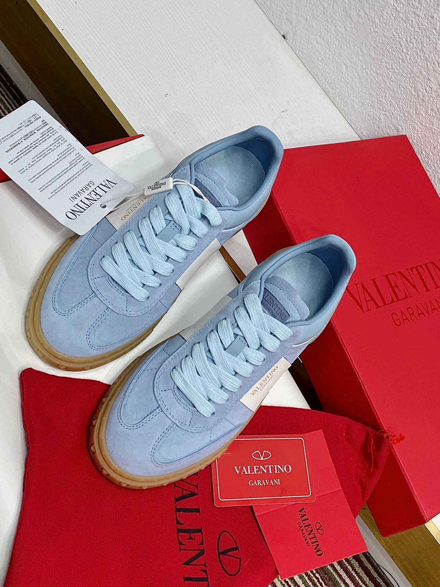 UPVILLAGE LOW TOP SNEAKER IN ELECTRIC BLUE SUEDE - 35