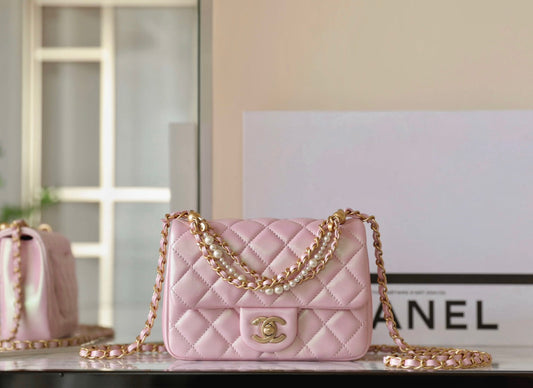 CHANEL 25S СУМКА FLAP BAG 17 СМ ЗІ ШКІРИ ЯГНЯТИ КОЛЬОРУ "ПЕРЛИННО-РОЖЕВИЙ" ІЗ ЗОЛОТИСТОЮ ФУРНІТУРОЮ