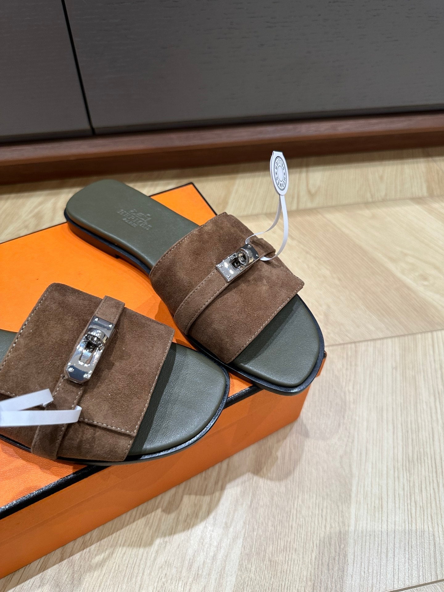 GABRIEL SANDAL LIGHT BROWN SUEDE - 35