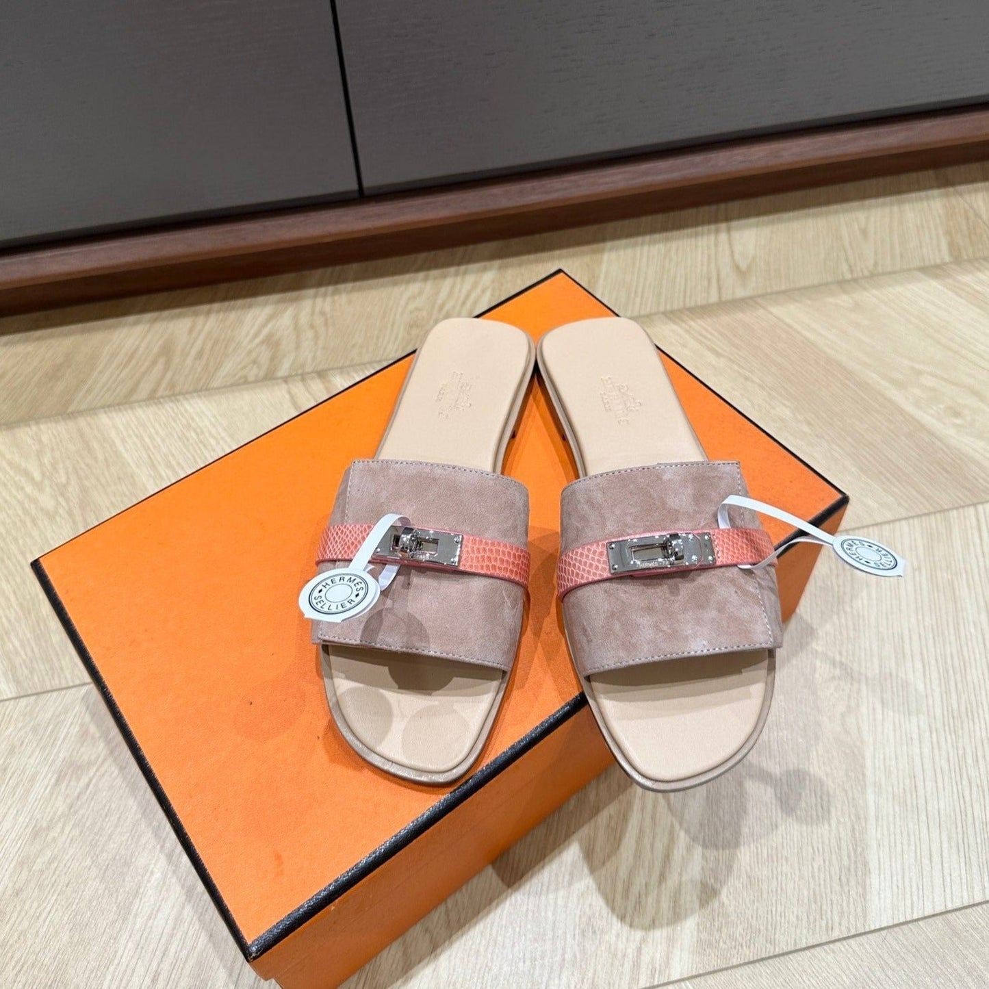 GABRIEL SANDAL PASTEL PINK SUEDE - 35