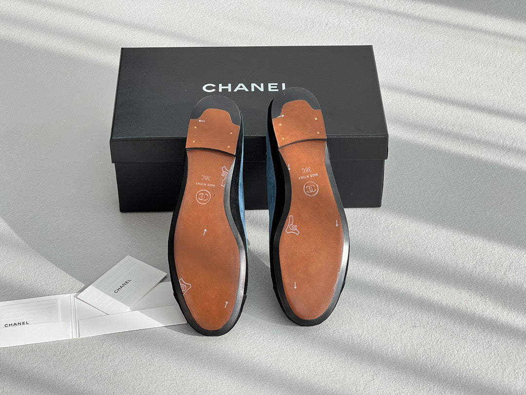 LOAFERS IN CERULEAN BLUE MIX BLACK SUEDE - 35