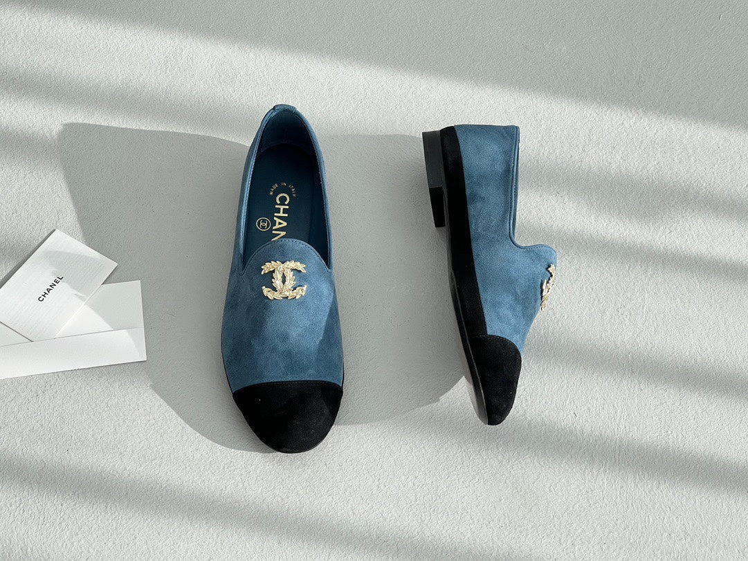 LOAFERS IN CERULEAN BLUE MIX BLACK SUEDE - 35