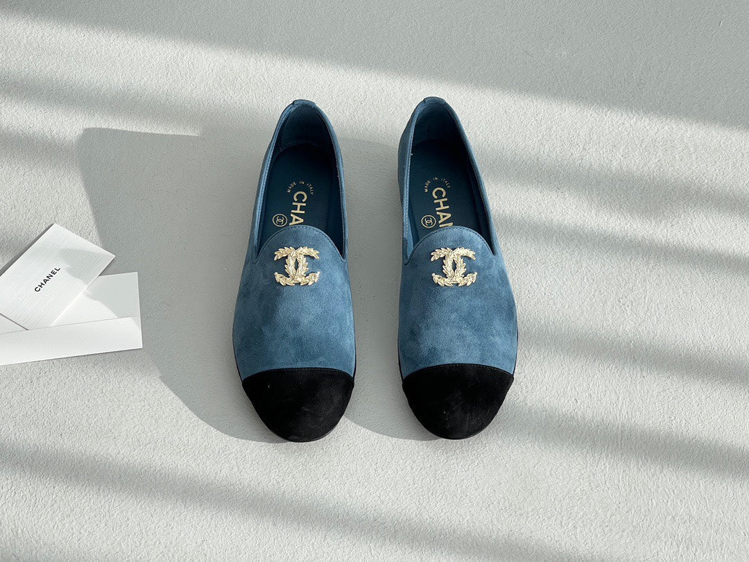 LOAFERS IN CERULEAN BLUE MIX BLACK SUEDE - 35