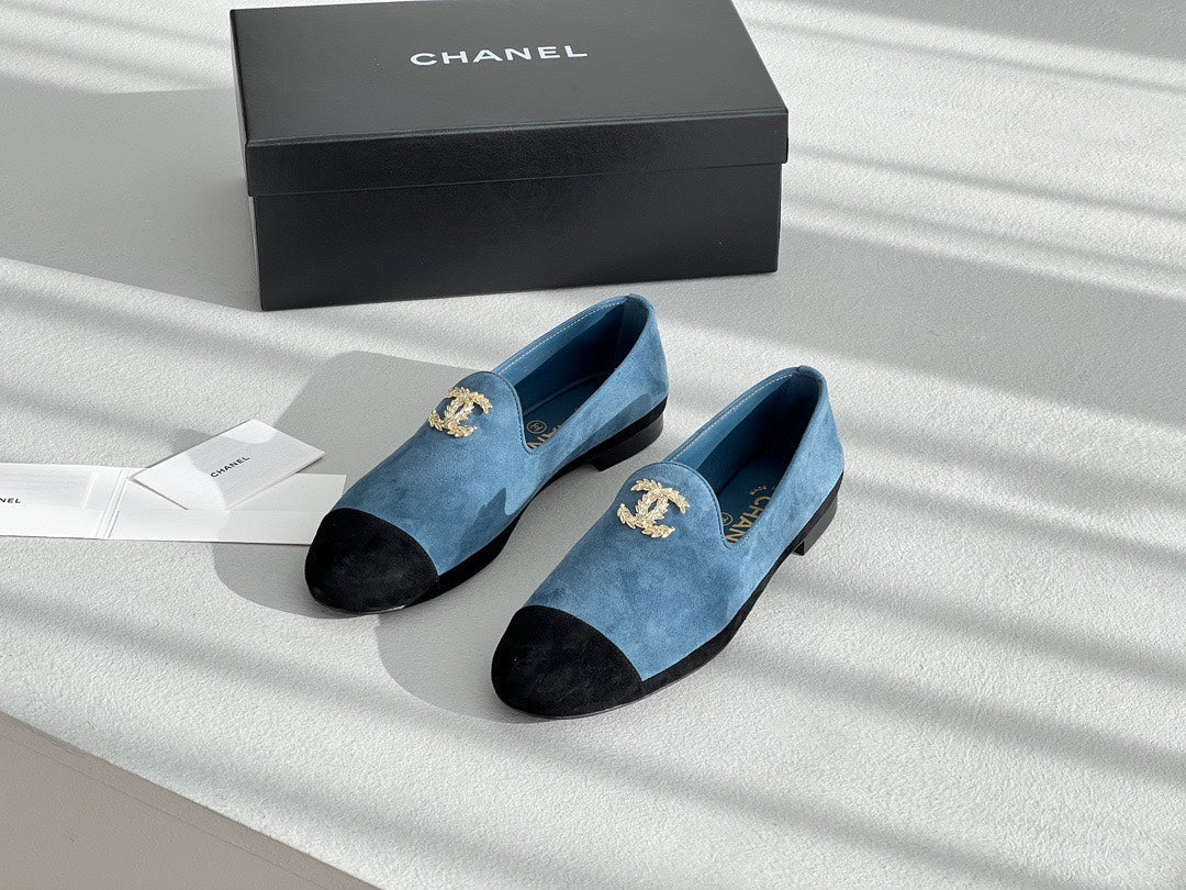 LOAFERS IN CERULEAN BLUE MIX BLACK SUEDE - 35