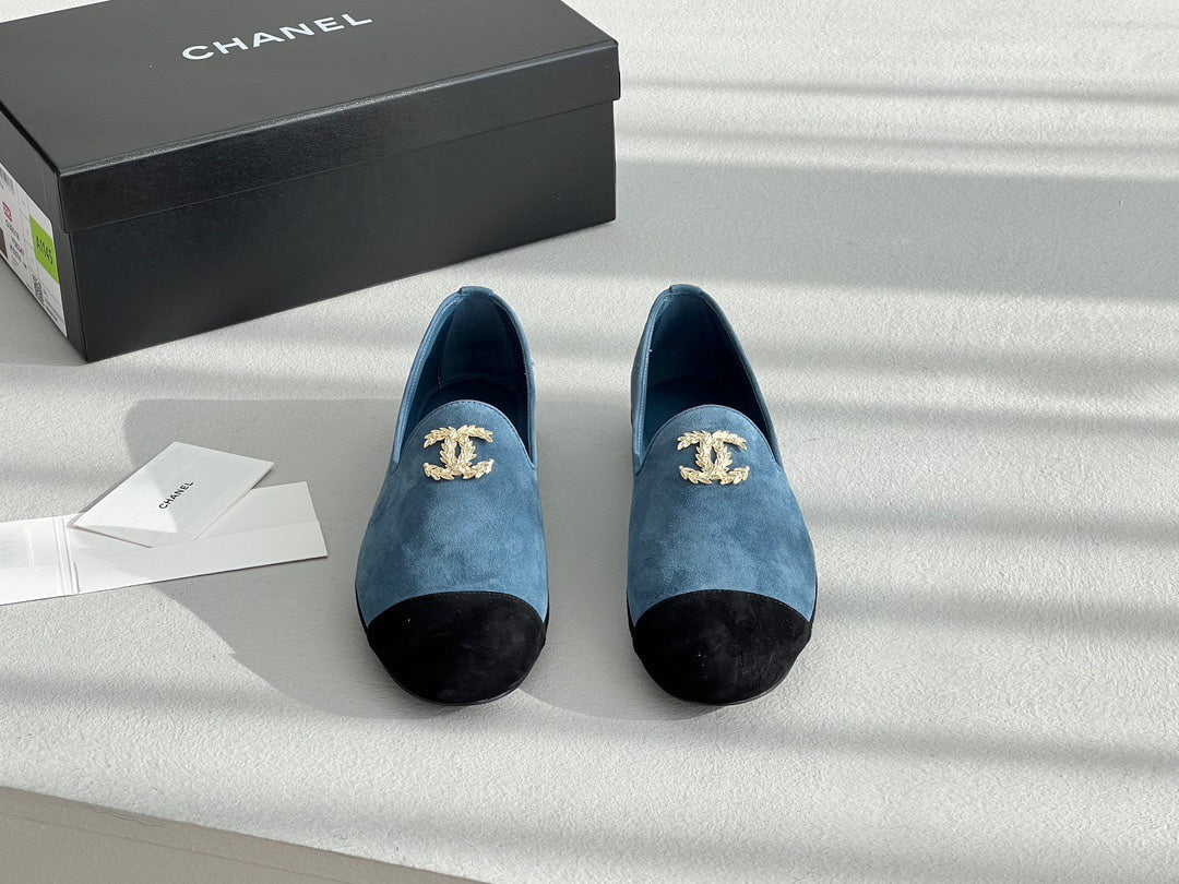 LOAFERS IN CERULEAN BLUE MIX BLACK SUEDE - 35