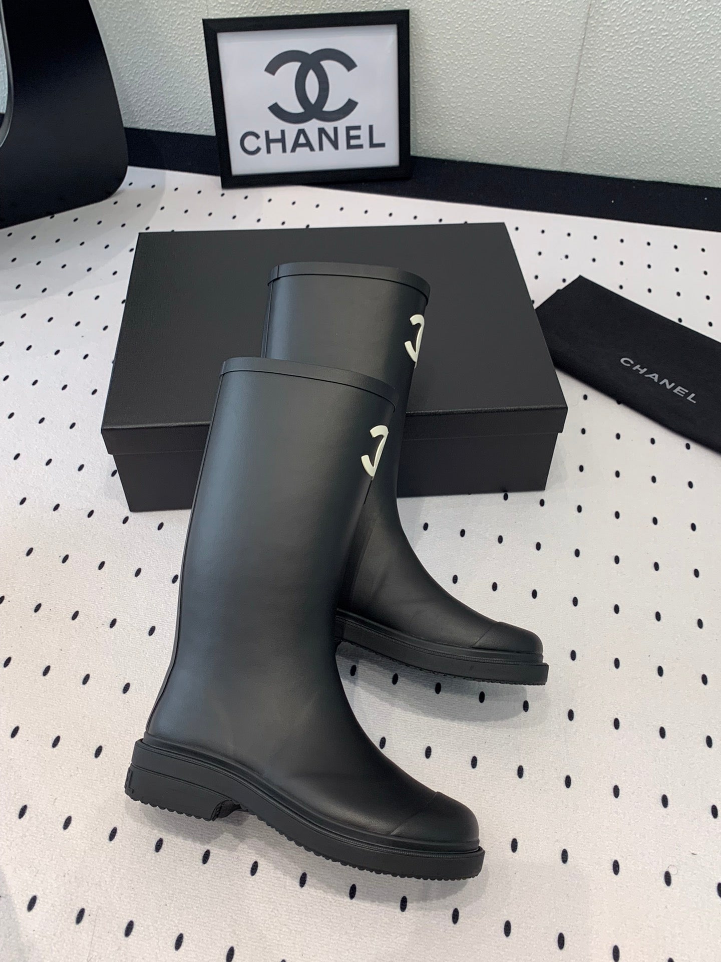 cc rainboot chanel black coler - 35
