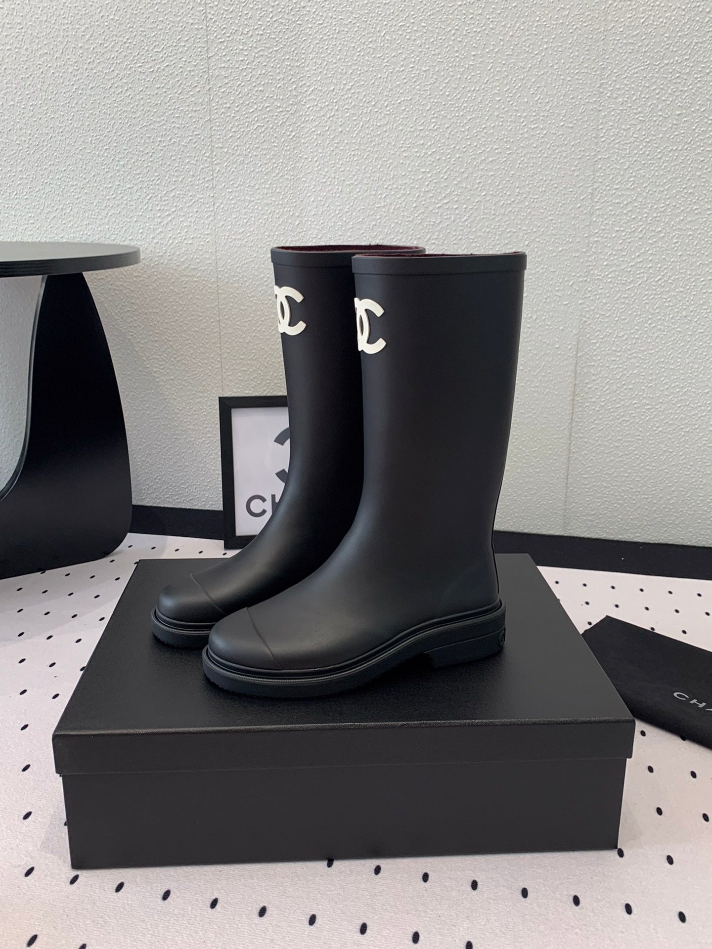 cc rainboot chanel black coler - 35