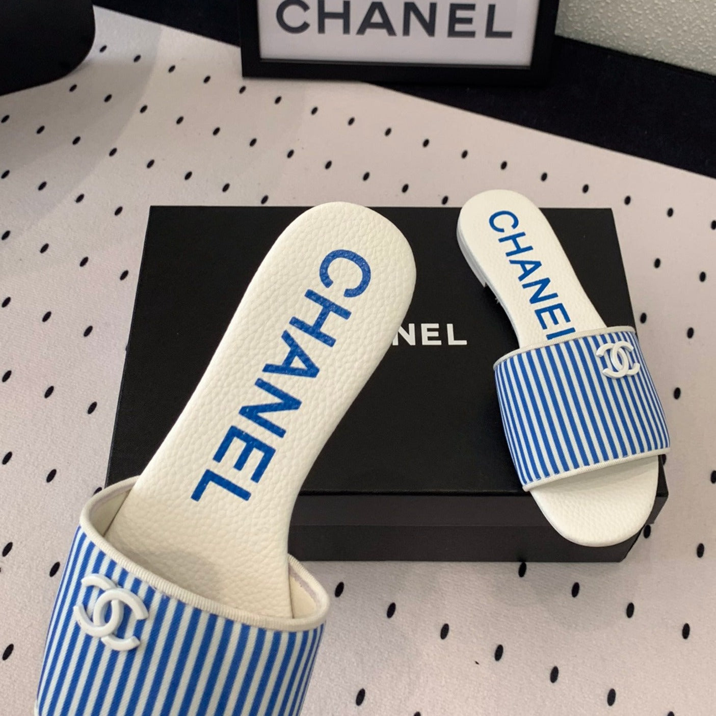 MULES blue LAMBSKIN - 35