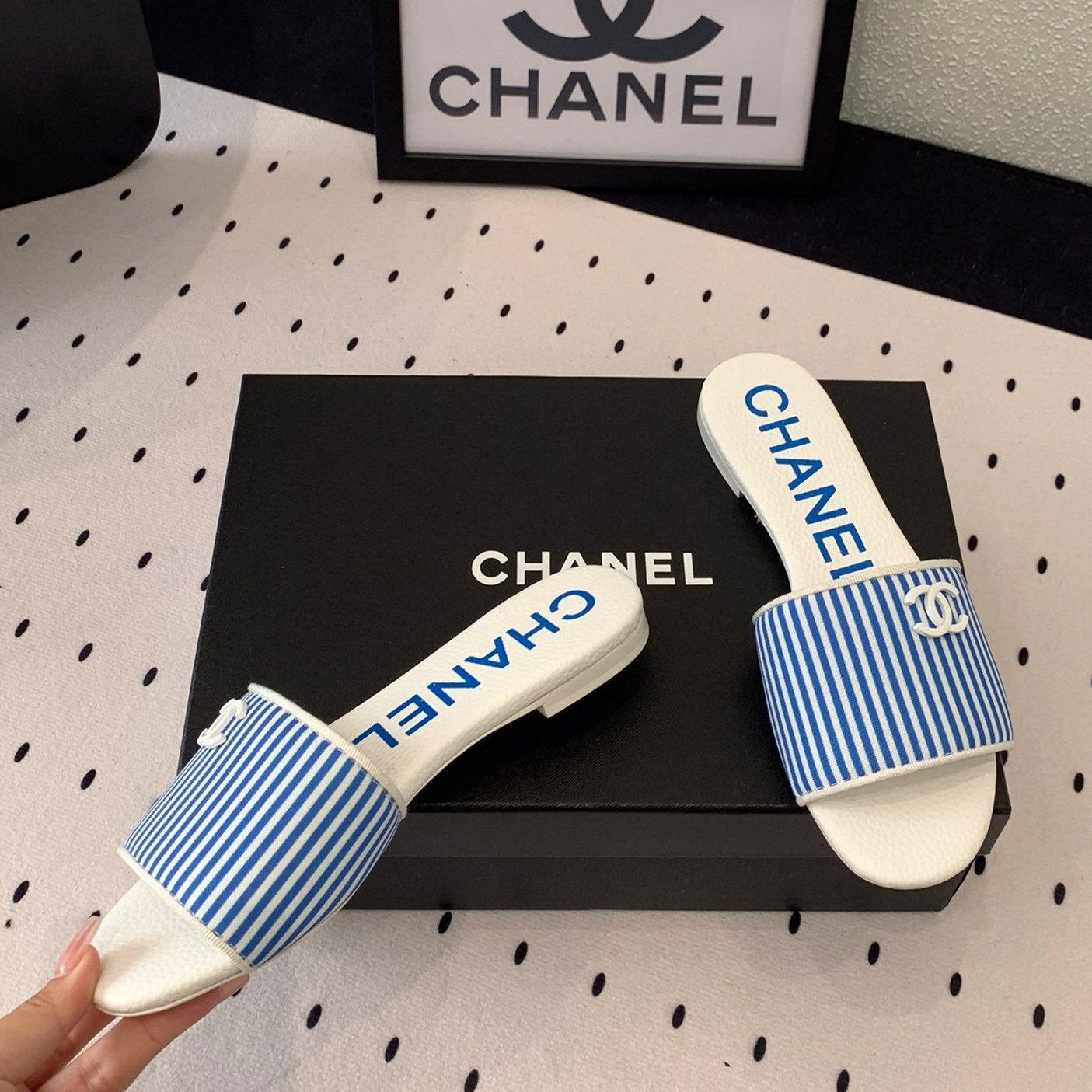 MULES blue LAMBSKIN - 35