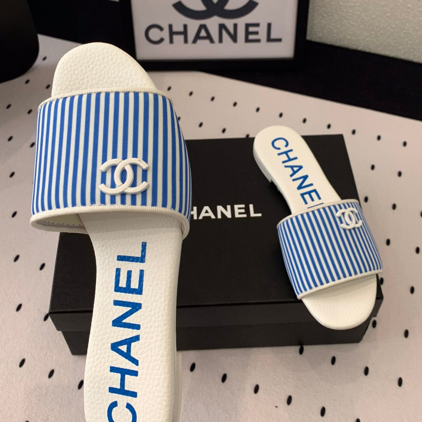 MULES blue LAMBSKIN - 35