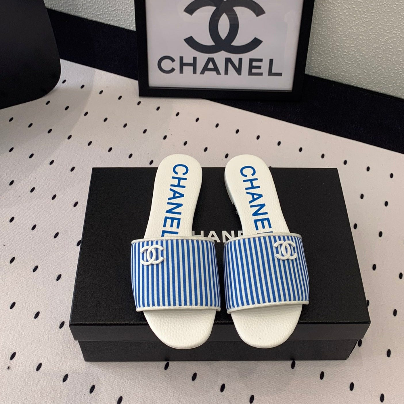 MULES blue LAMBSKIN - 35