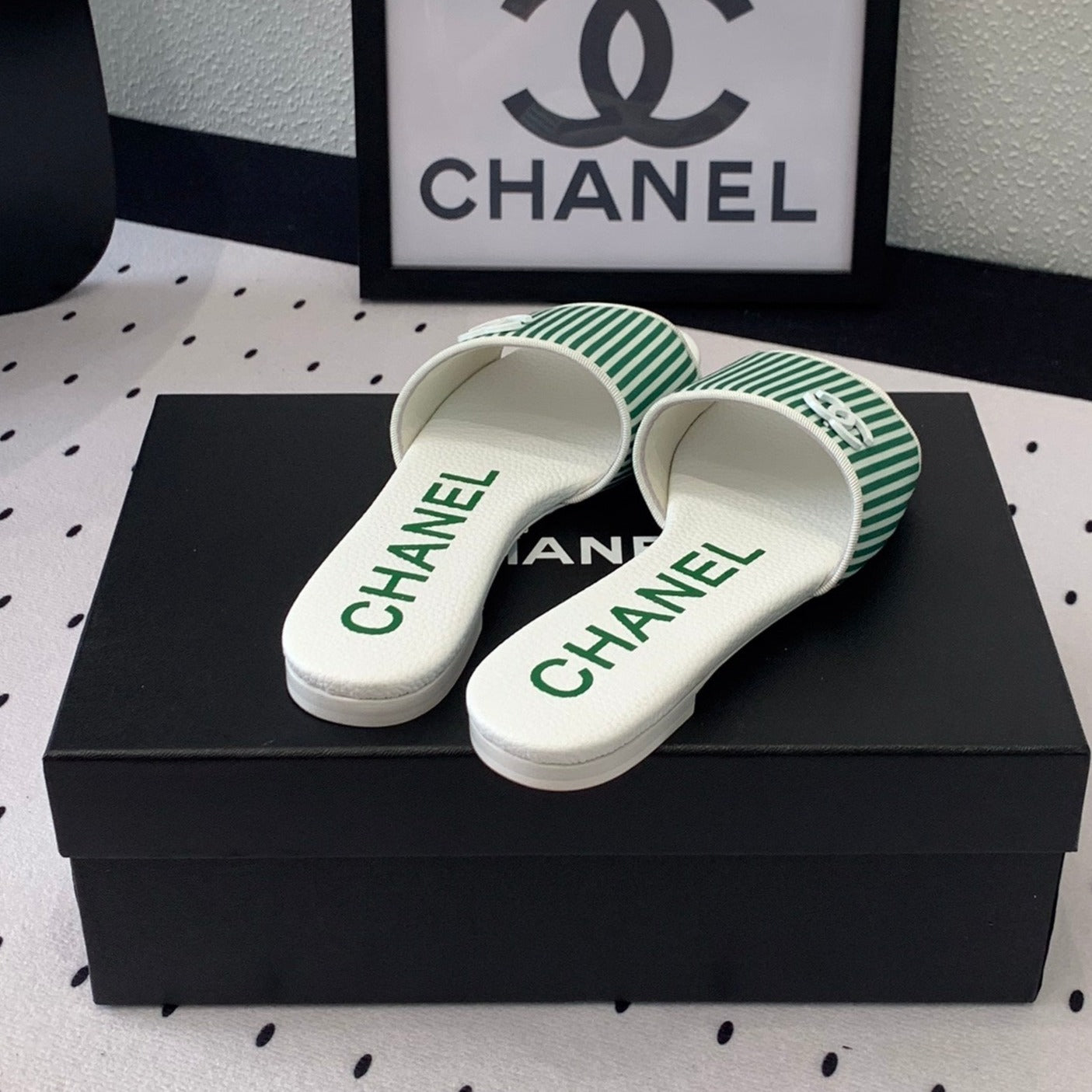 MULES green LAMBSKIN - 35