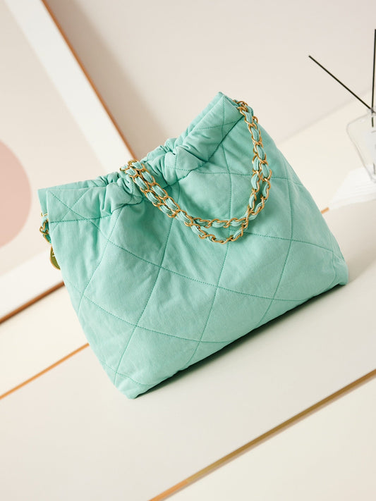 CC CLASSIC MEDIUM 37 BAG IN TF BLUE CANVAS
