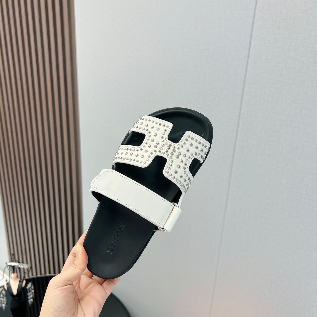 CHYPRE SANDAL WHITE MIX BLACK CALFSKIN STYLIZED - 35