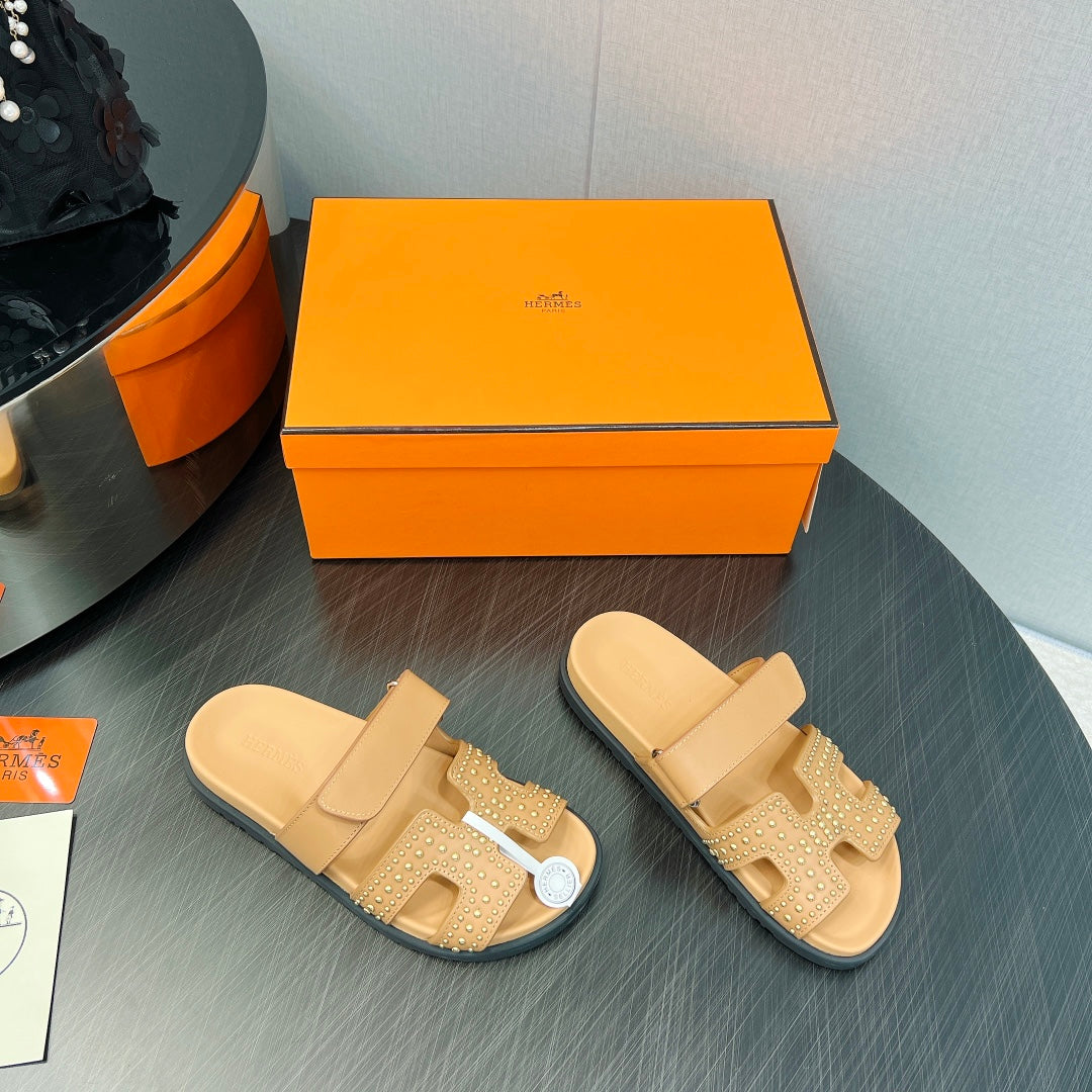 CHYPRE SANDAL LIGHT ORANGE CALFSKIN STYLIZED - 35