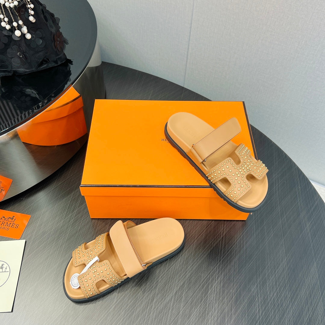 CHYPRE SANDAL LIGHT ORANGE CALFSKIN STYLIZED - 35