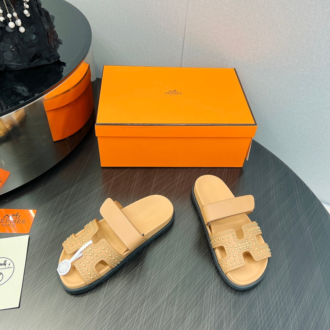 CHYPRE SANDAL LIGHT ORANGE CALFSKIN STYLIZED - 35
