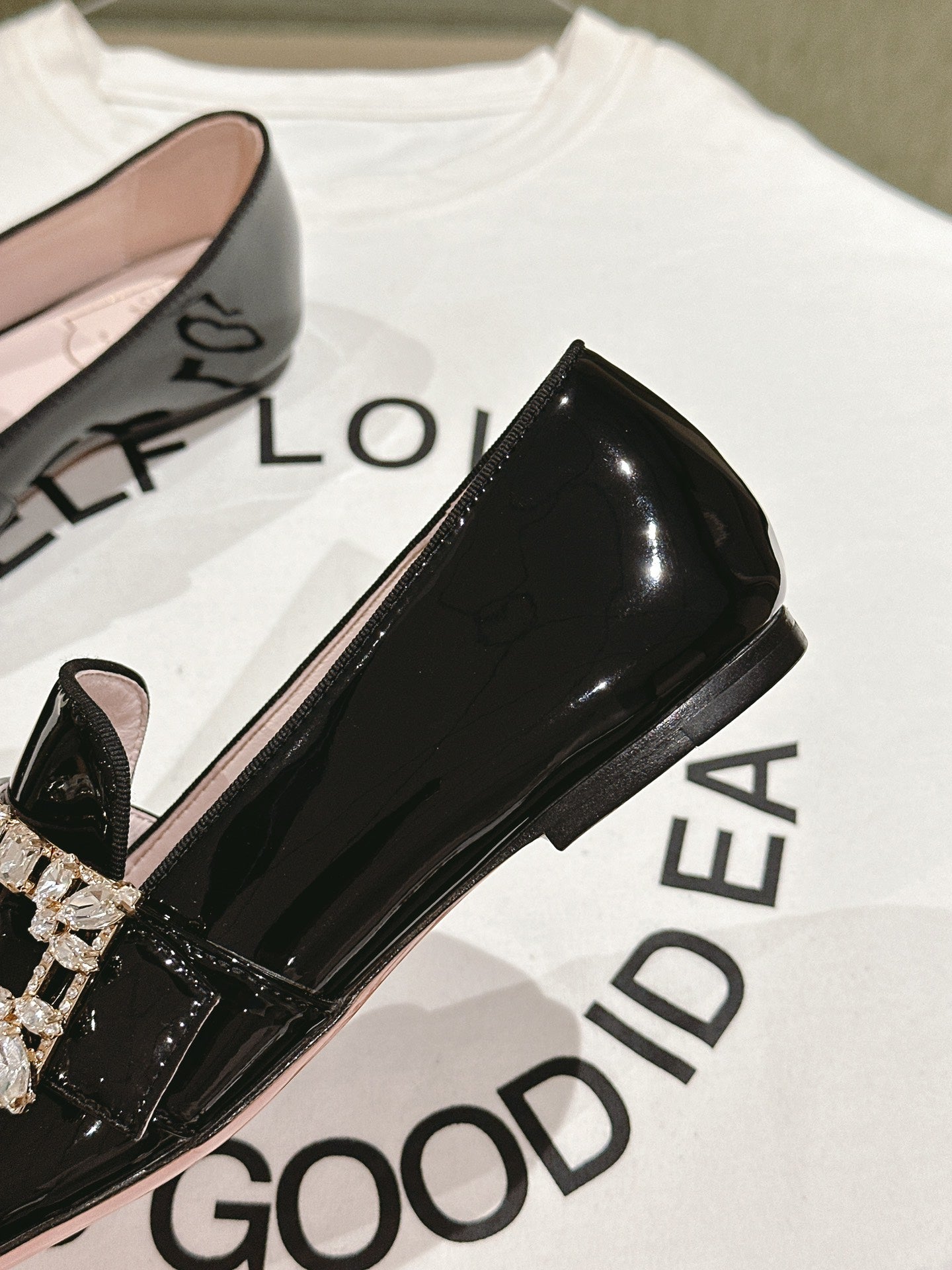 MINI BROCHE VIVIER BUCKLE LOAFERS IN BLACK PATENT CALFSKIN - 34