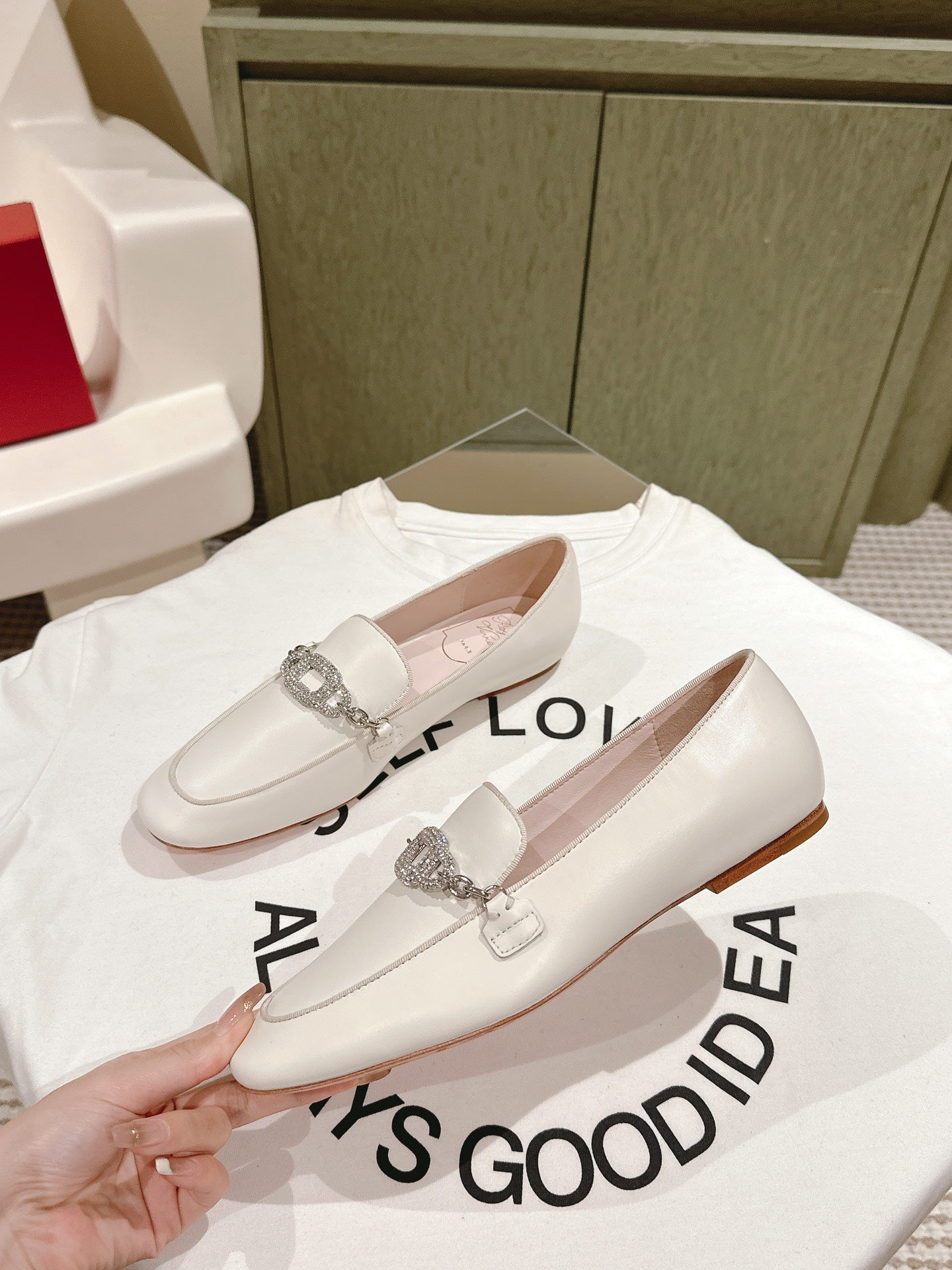 STRASS CHAIN LOAFERS IN WHITE CALFSKIN WITH CRYSTAL CHAIN DETAIL - 34