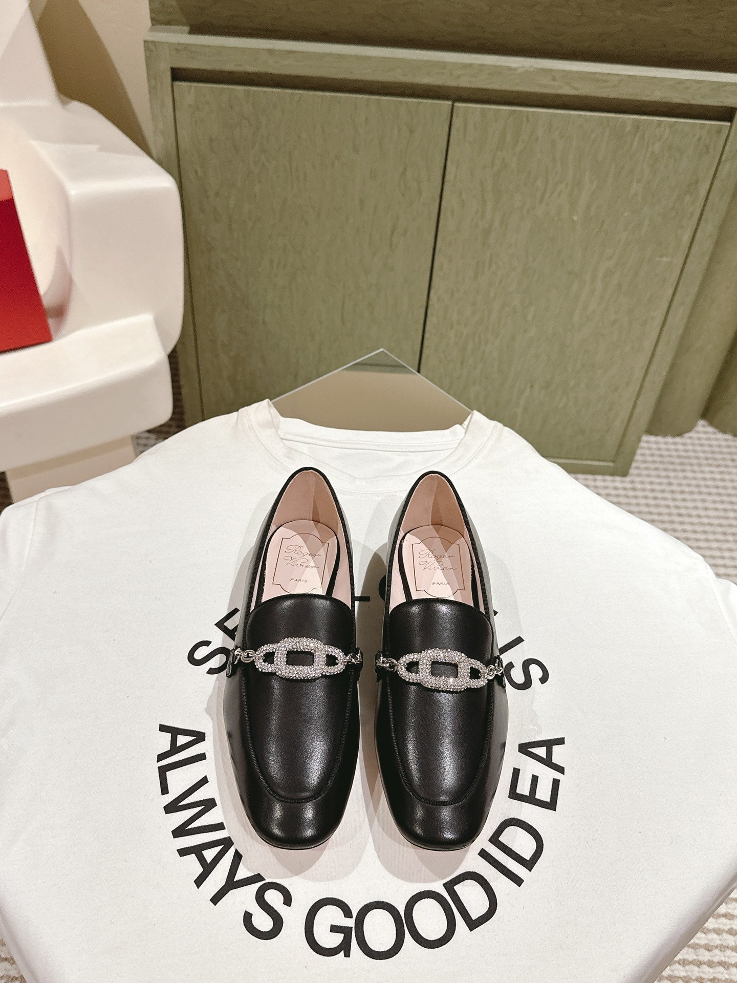 STRASS CHAIN LOAFERS IN BLACK CALFSKIN WITH CRYSTAL CHAIN DETAIL - 34