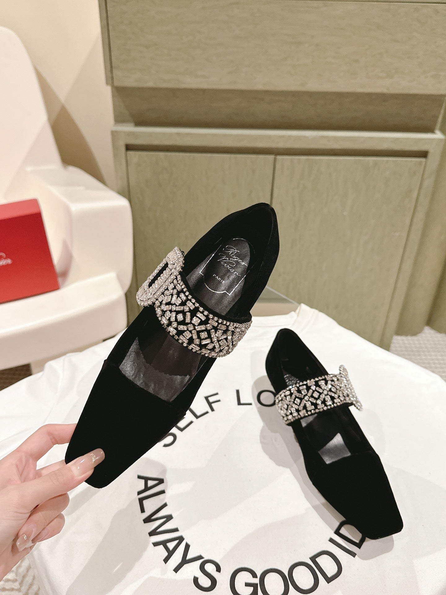 MARY JANES IN BLACK VELVET WITH CRYSTAL EMBELLISHED STRAP - 34