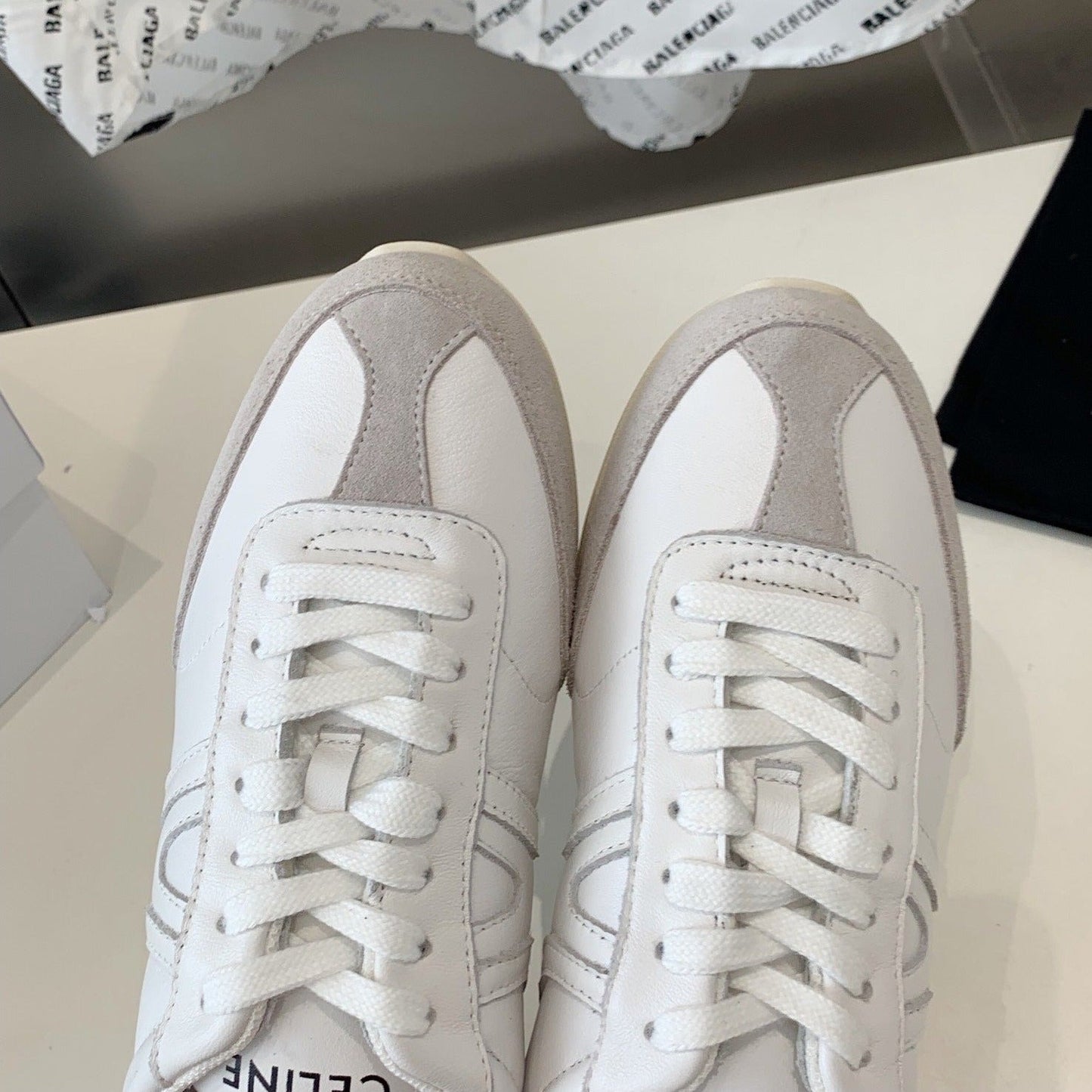JOGGER LOW LACE-UP SNEAKER IN CALFSKIN & SUEDE CALFSKIN OPTIC WHITE/GREY - 35