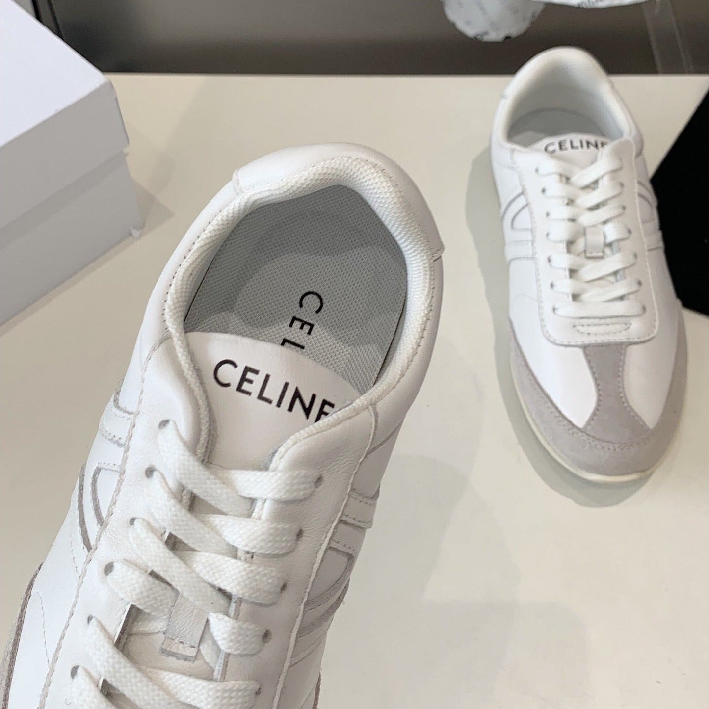 JOGGER LOW LACE-UP SNEAKER IN CALFSKIN & SUEDE CALFSKIN OPTIC WHITE/GREY - 35