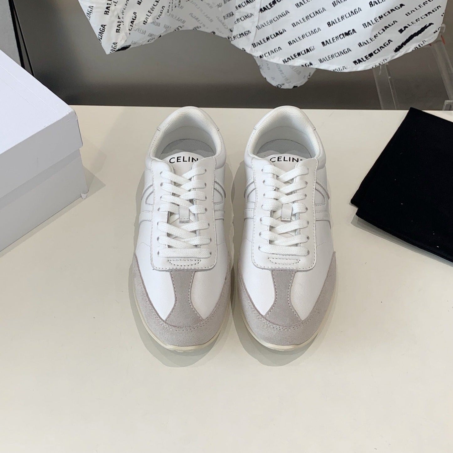 JOGGER LOW LACE-UP SNEAKER IN CALFSKIN & SUEDE CALFSKIN OPTIC WHITE/GREY - 35