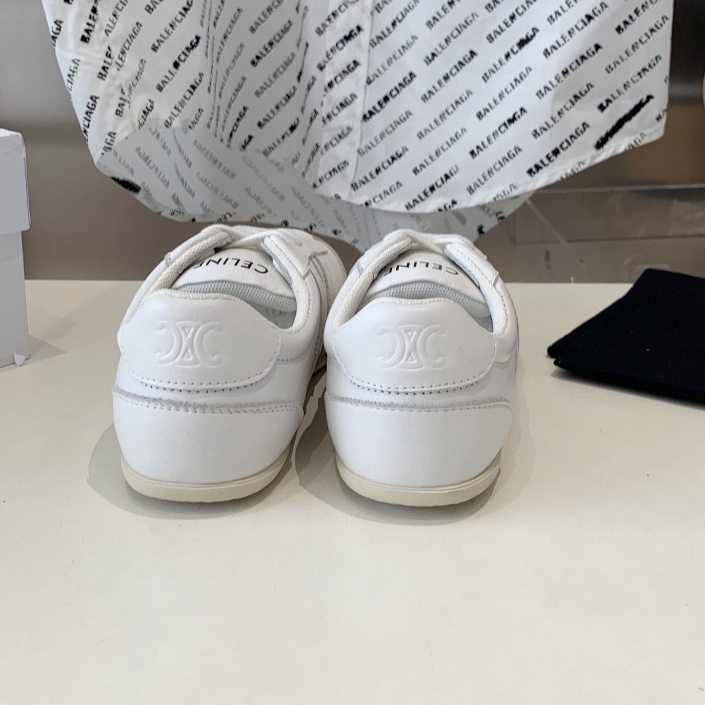 JOGGER LOW LACE-UP SNEAKER IN CALFSKIN & SUEDE CALFSKIN OPTIC WHITE/GREY - 35
