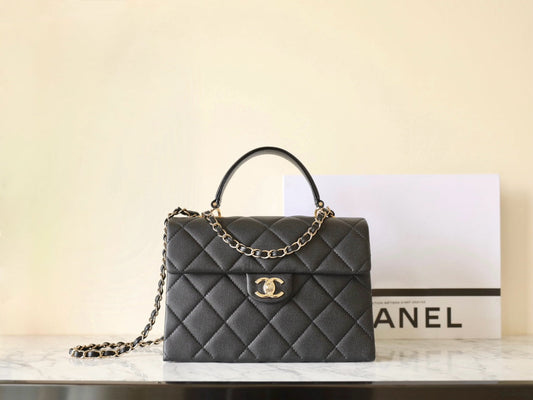 CHANEL 25S СУМКА FLAP BAG 25 СМ З ЧОРНОЇ ОВЕЧОЇ ШКІРИ ІЗ ЗОЛОТИСТОЮ ФУРНІТУРОЮ