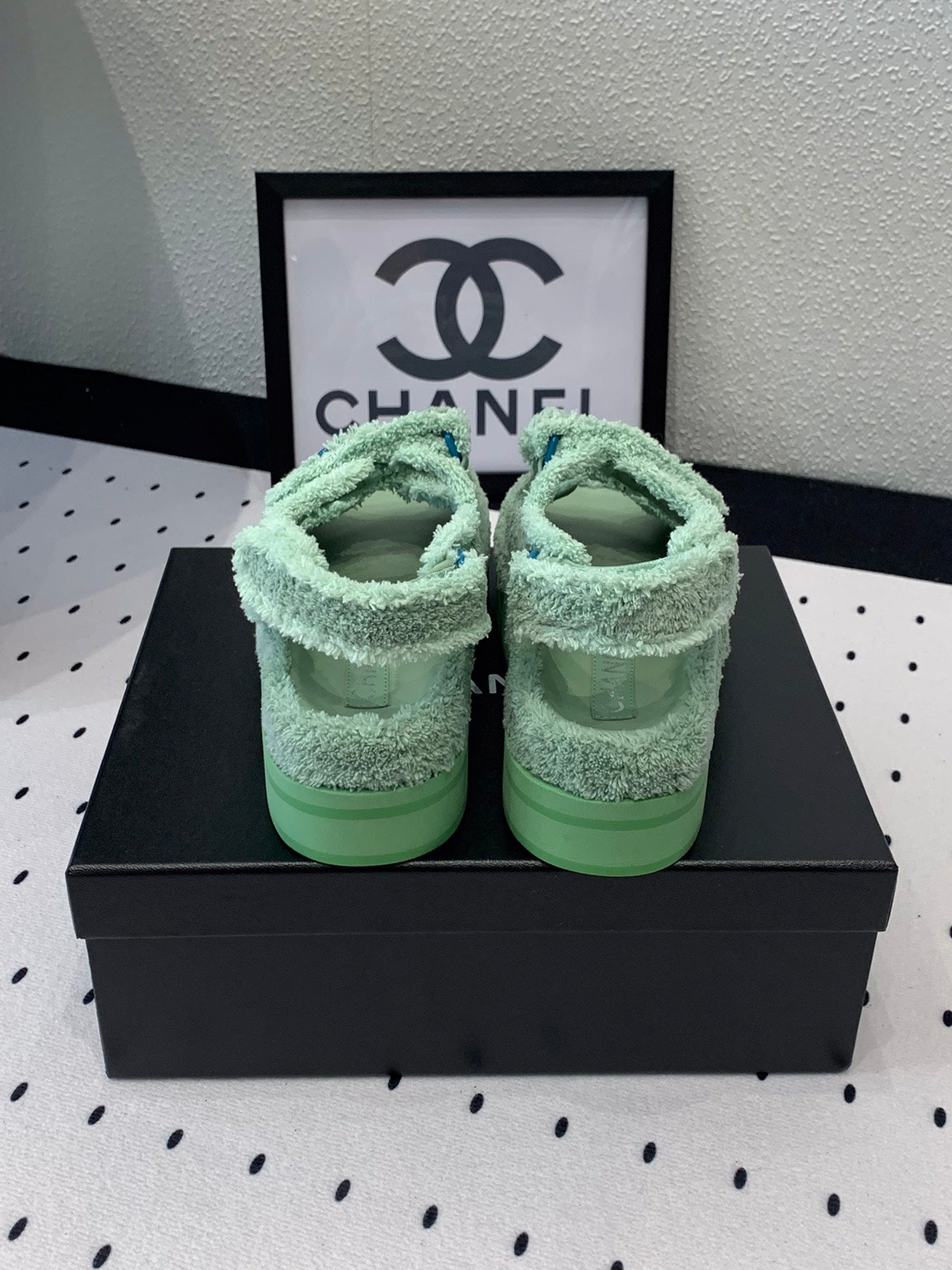 DAD SANDALS PLATFORM IN MINT GREEN FUR - 35