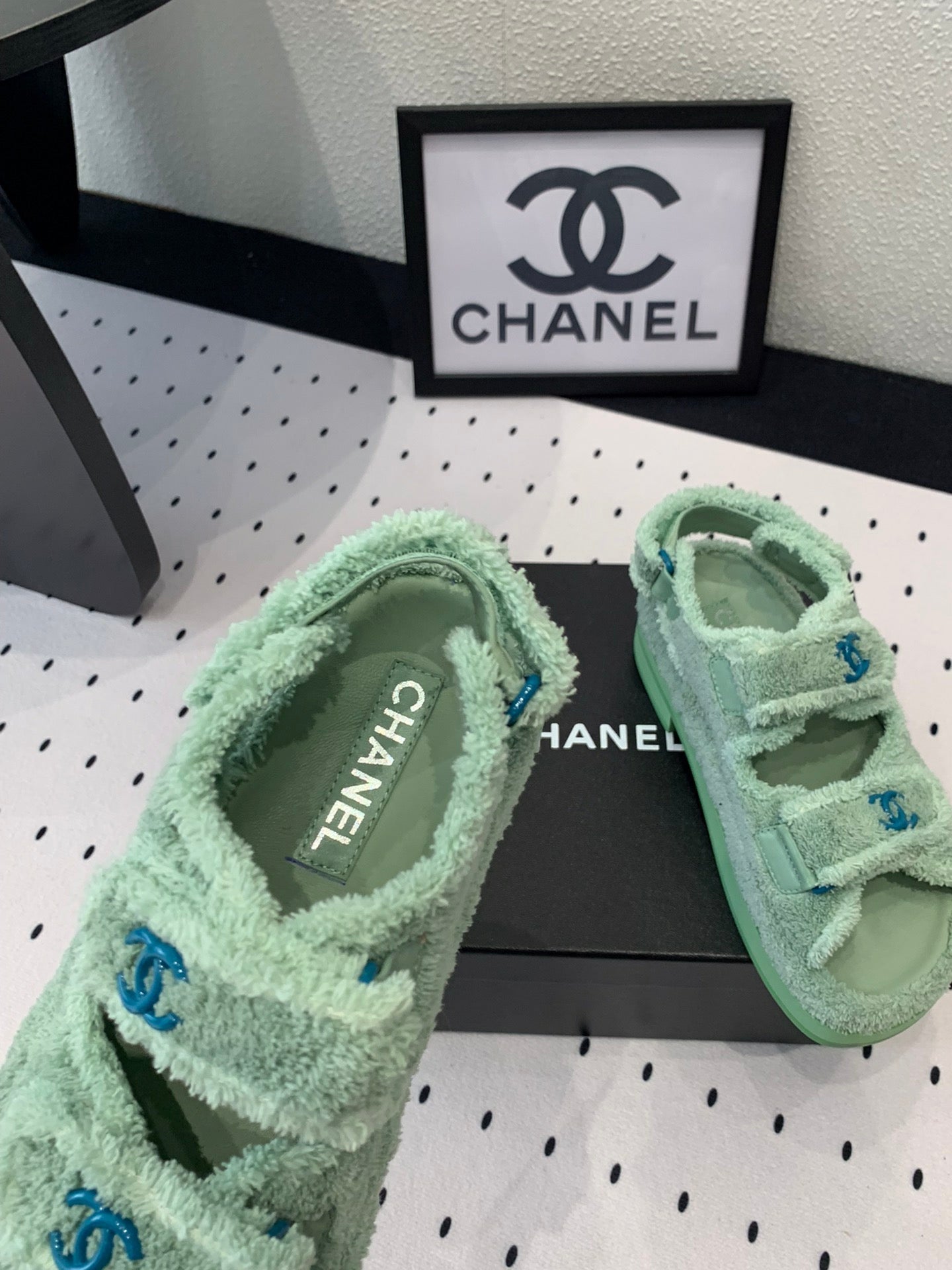 DAD SANDALS PLATFORM IN MINT GREEN FUR - 35