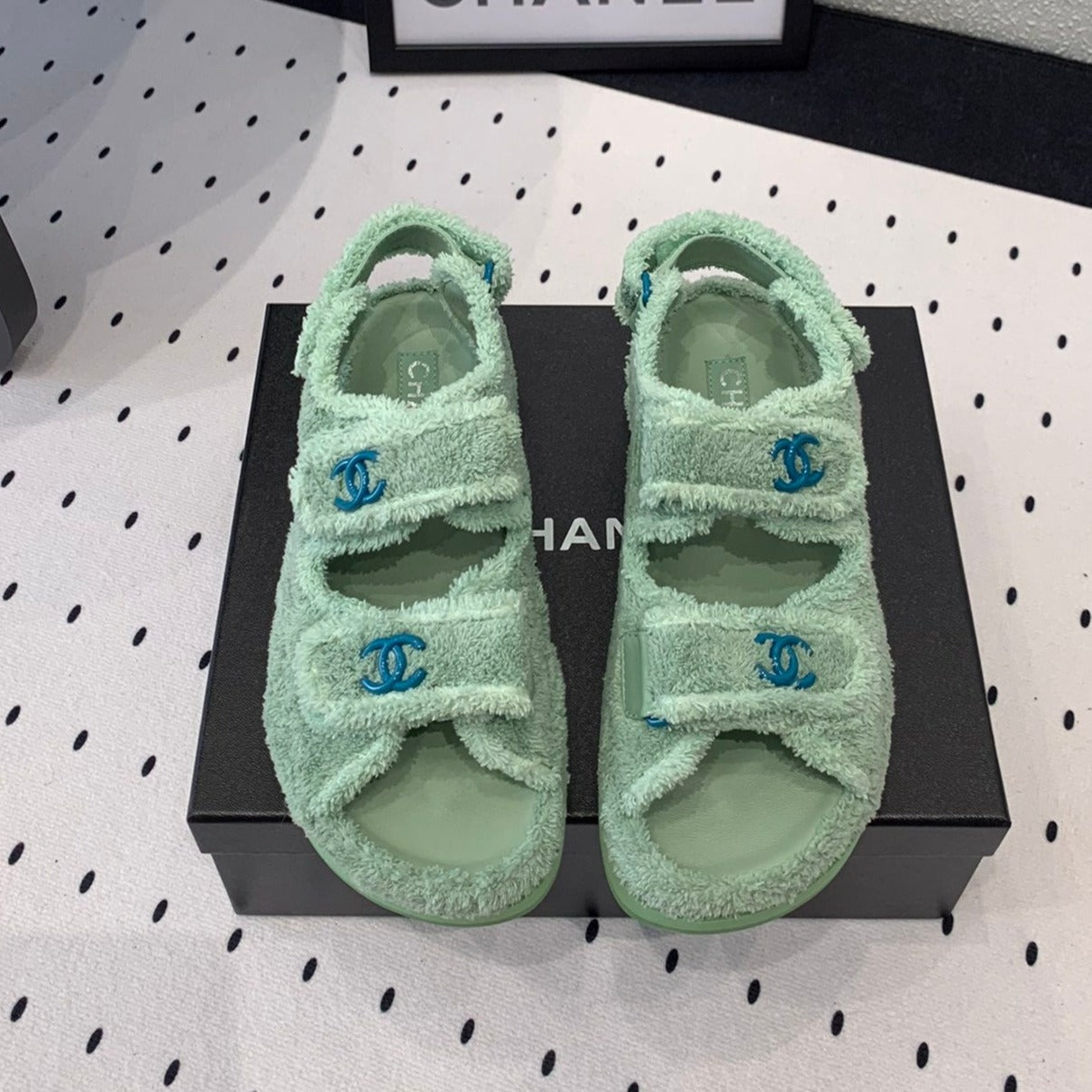 DAD SANDALS PLATFORM IN MINT GREEN FUR - 35