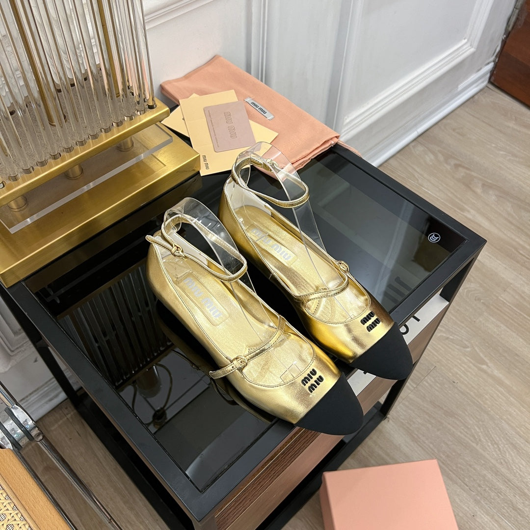 Sandal Ballet Metallic Gold Color Sheepskin - 35