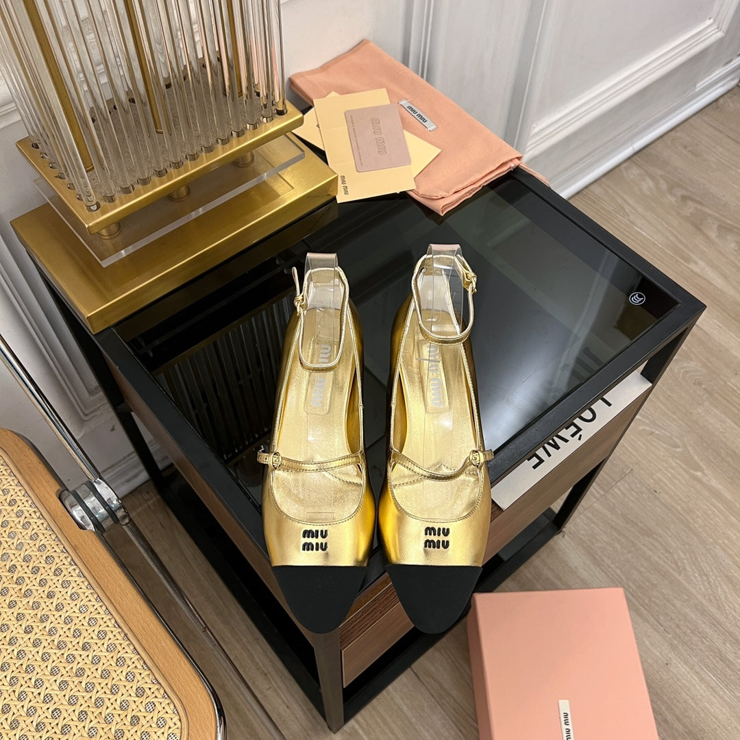 Sandal Ballet Metallic Gold Color Sheepskin - 35