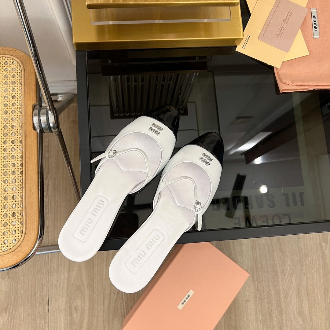 Cap Toe Mules White Sheepskin - 35
