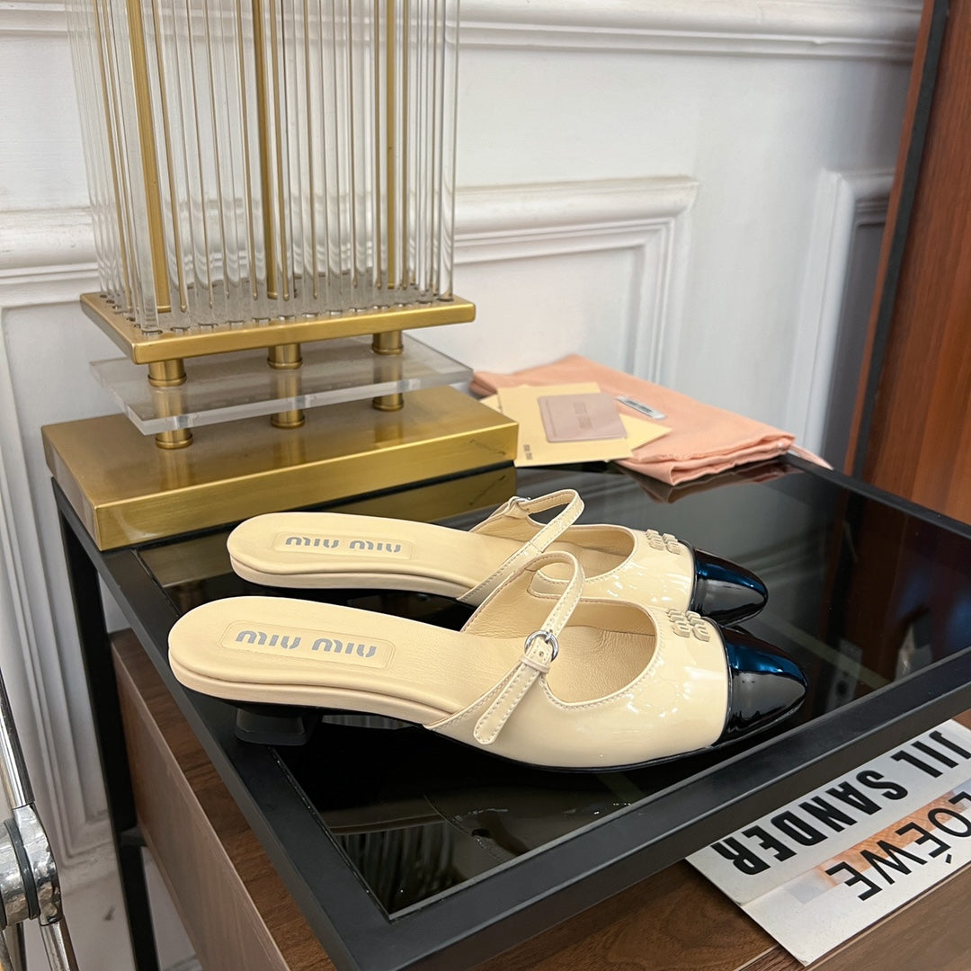 Cap Toe Mules Bright Cream Color Sheepskin - 35