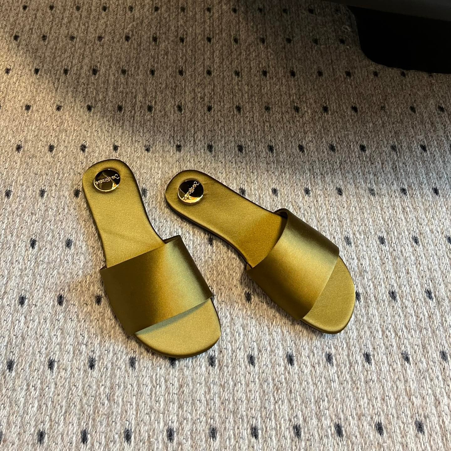 SL CARLYLE SLIPPERS MUSTARD SATIN - 35