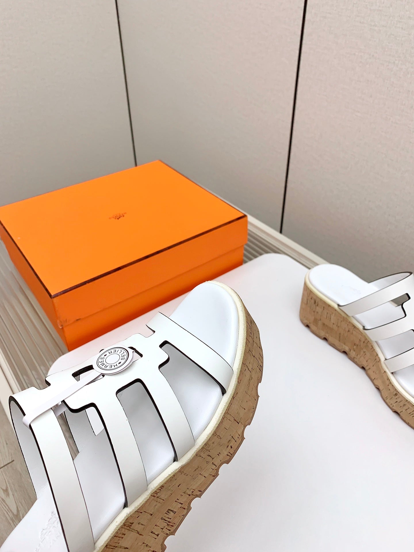 ISABELLA 30 SANDAL IN WHITE CALFSKIN - 34