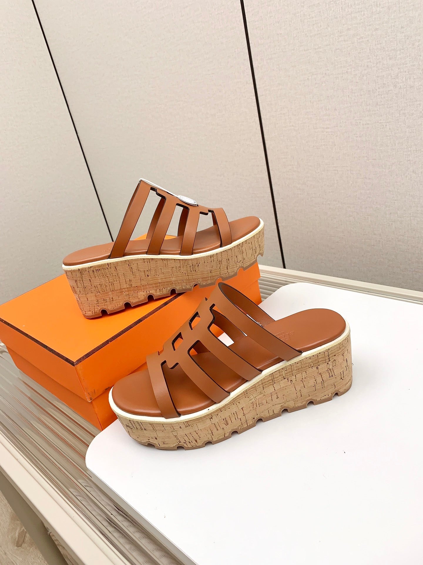 ISABELLA 30 SANDAL IN BRONZE BROWN CALFSKIN - 34