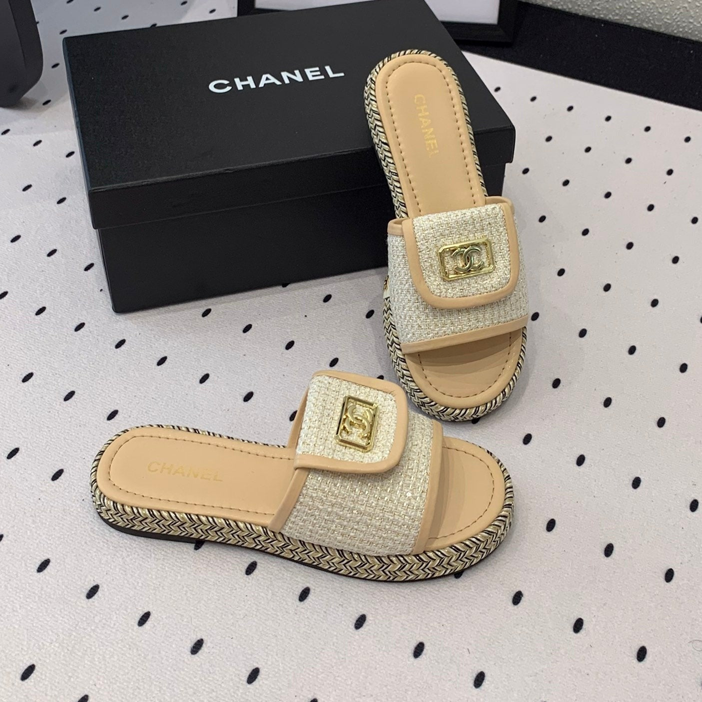 Double CC Women New Trendy Calfskin Slippers Beige Cream - 35