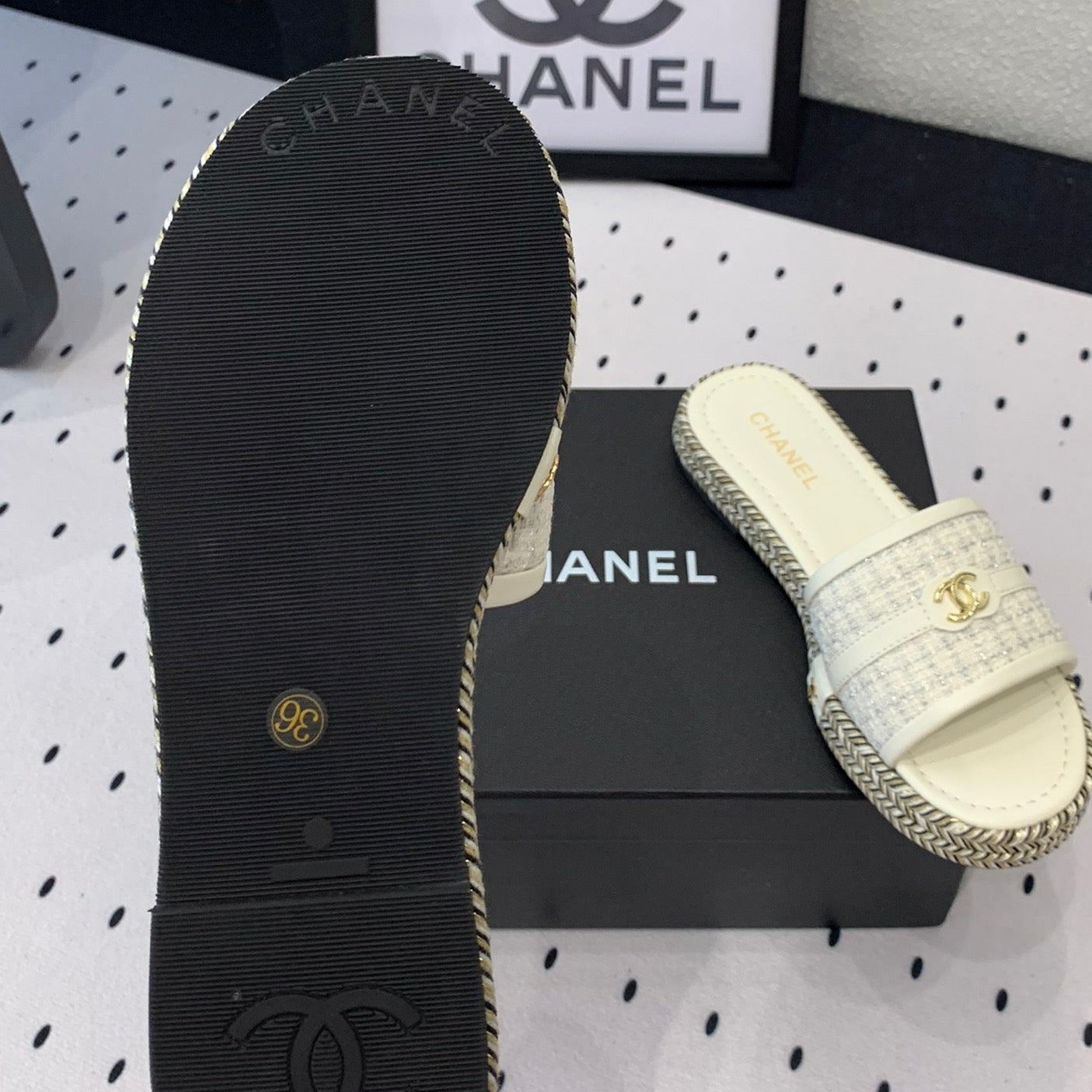 Double CC Women White Slippers Calfskin - 35