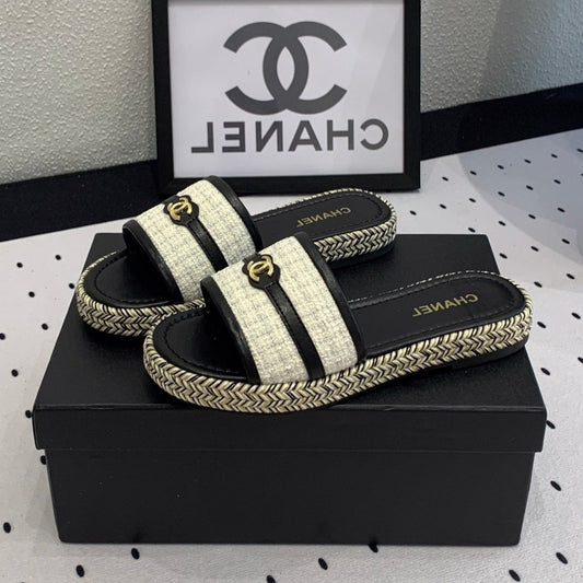 Double CC Women White Black Slippers Calfskin - 35
