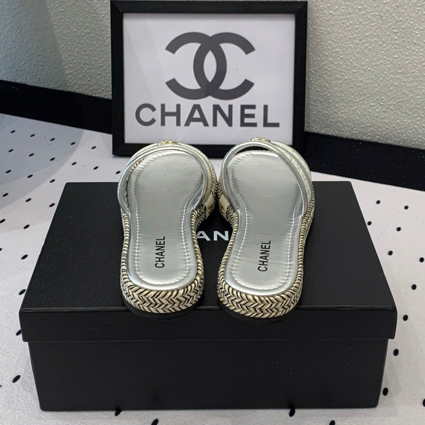 Double CC Women Silver Slippers Calfskin - 35