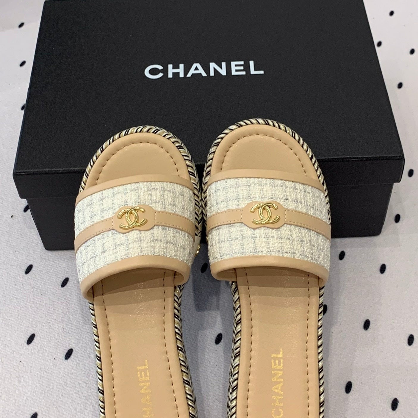 Double CC Women Beige Cream/ White Slippers Calfskin - 35