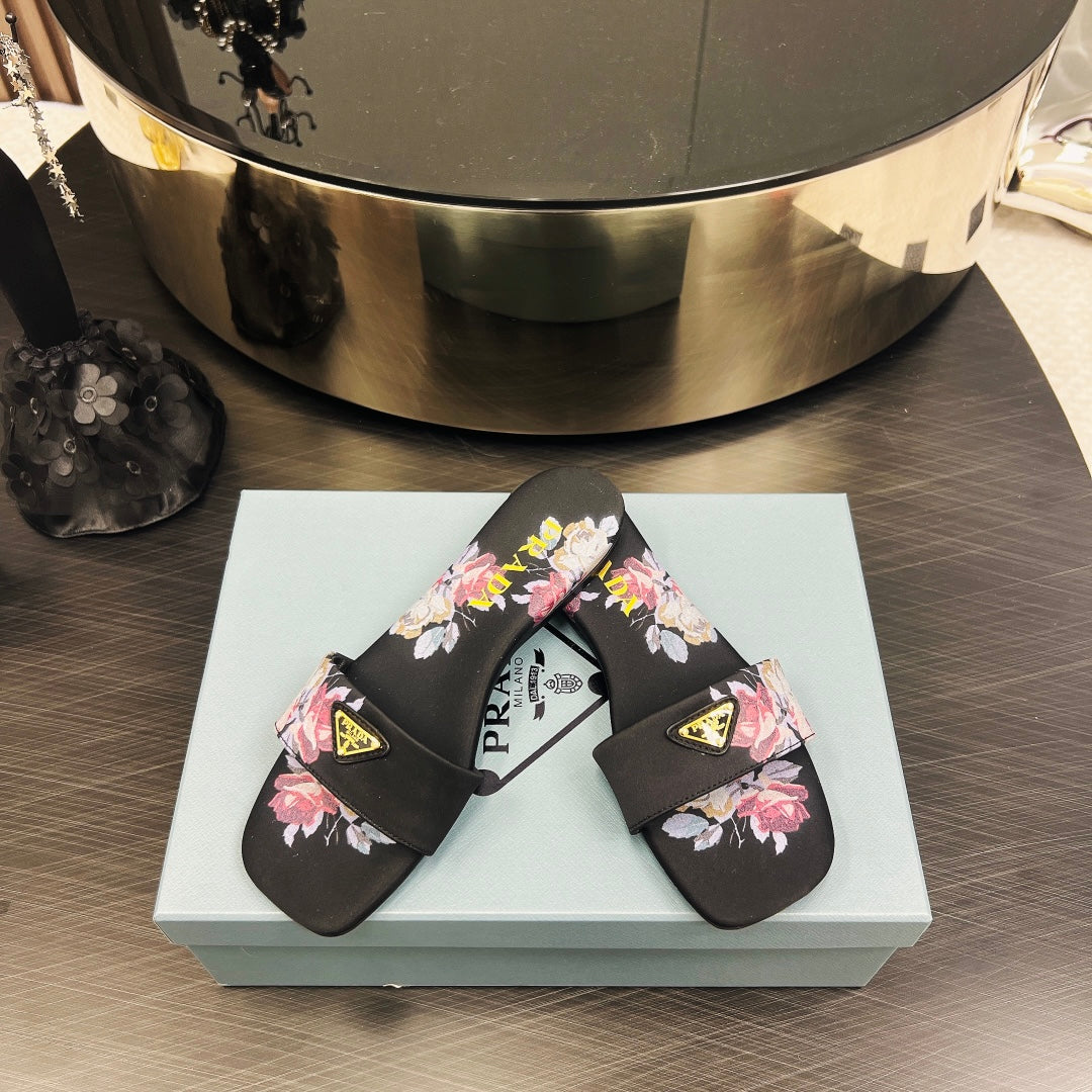 PRA PRINTED SLIDES SLIPPERS BLACK SATIN - 35