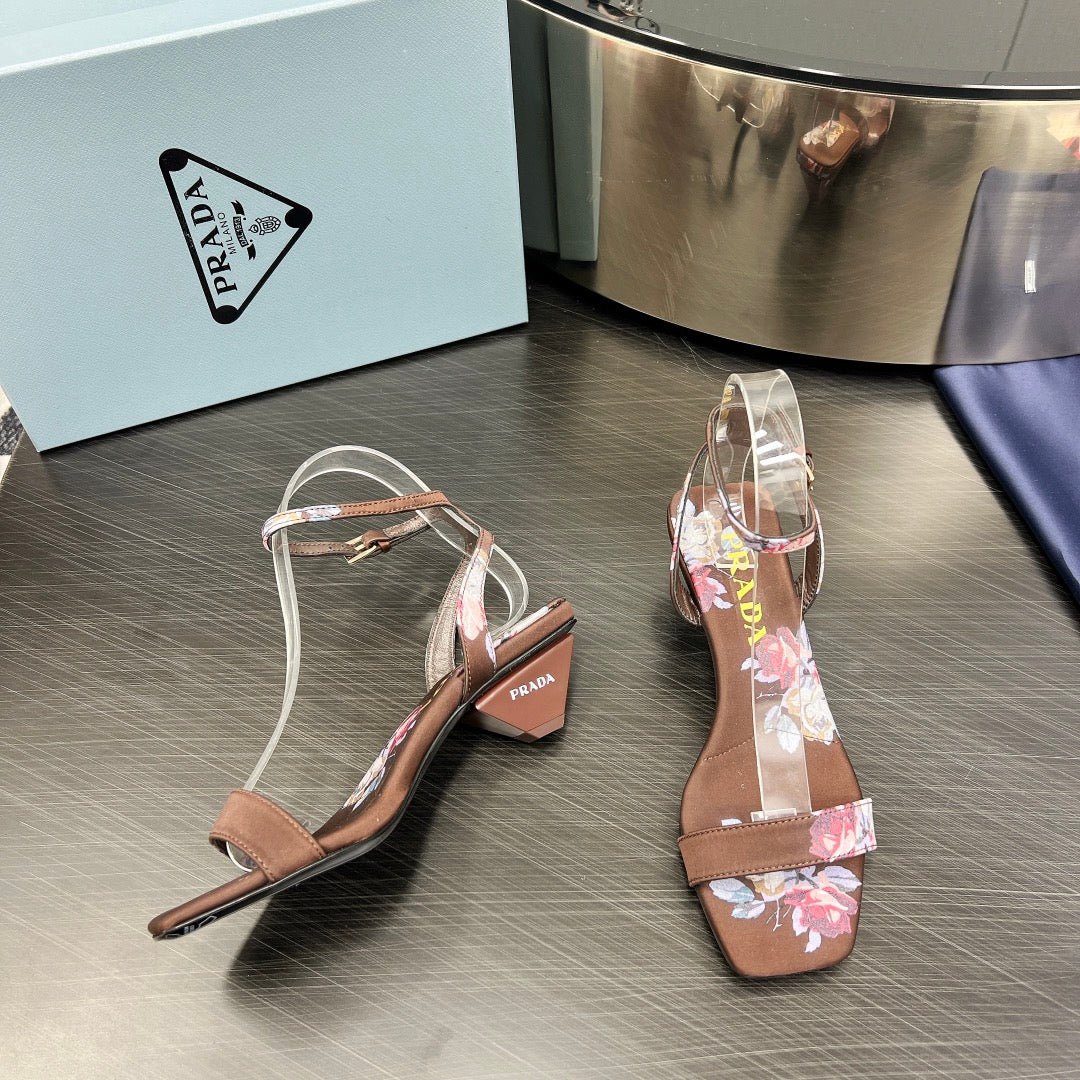 PRA TRIANGLE HEEL FLOWER MOTIF SATIN SANDALS CINNAMON - 35