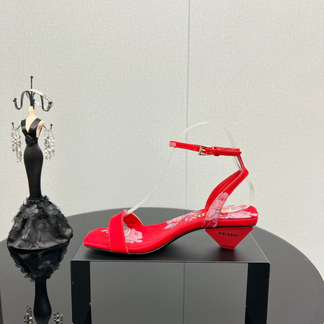 PRA TRIANGLE HEEL FLOWER MOTIF SATIN SANDALS RED - 35