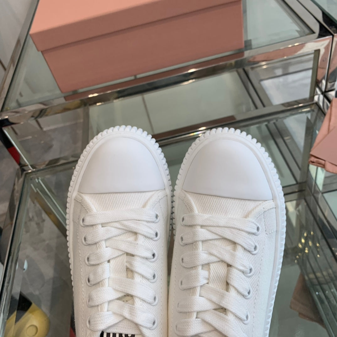 Sneakers High Sole White Canvas - 35
